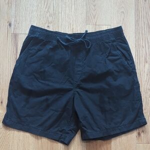 American Eagle. Black Casual Shorts. Size Medium.